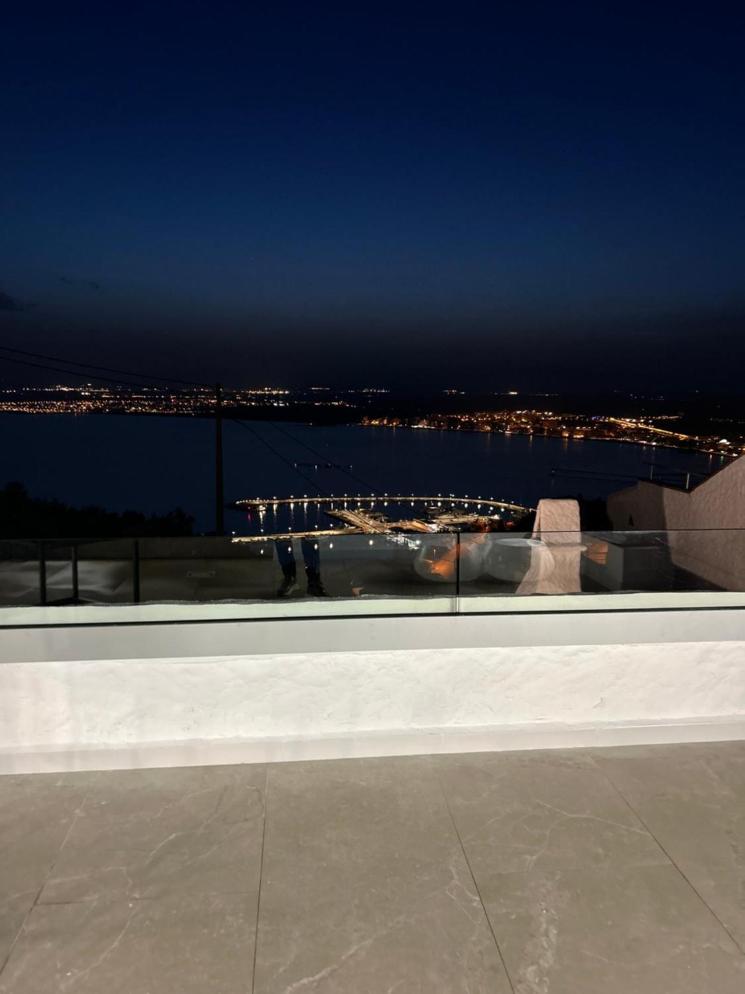 Appartement Duplex Rosas Avec Terrasse Magnifique Jacuzzi Vue Mer Kültér fotó