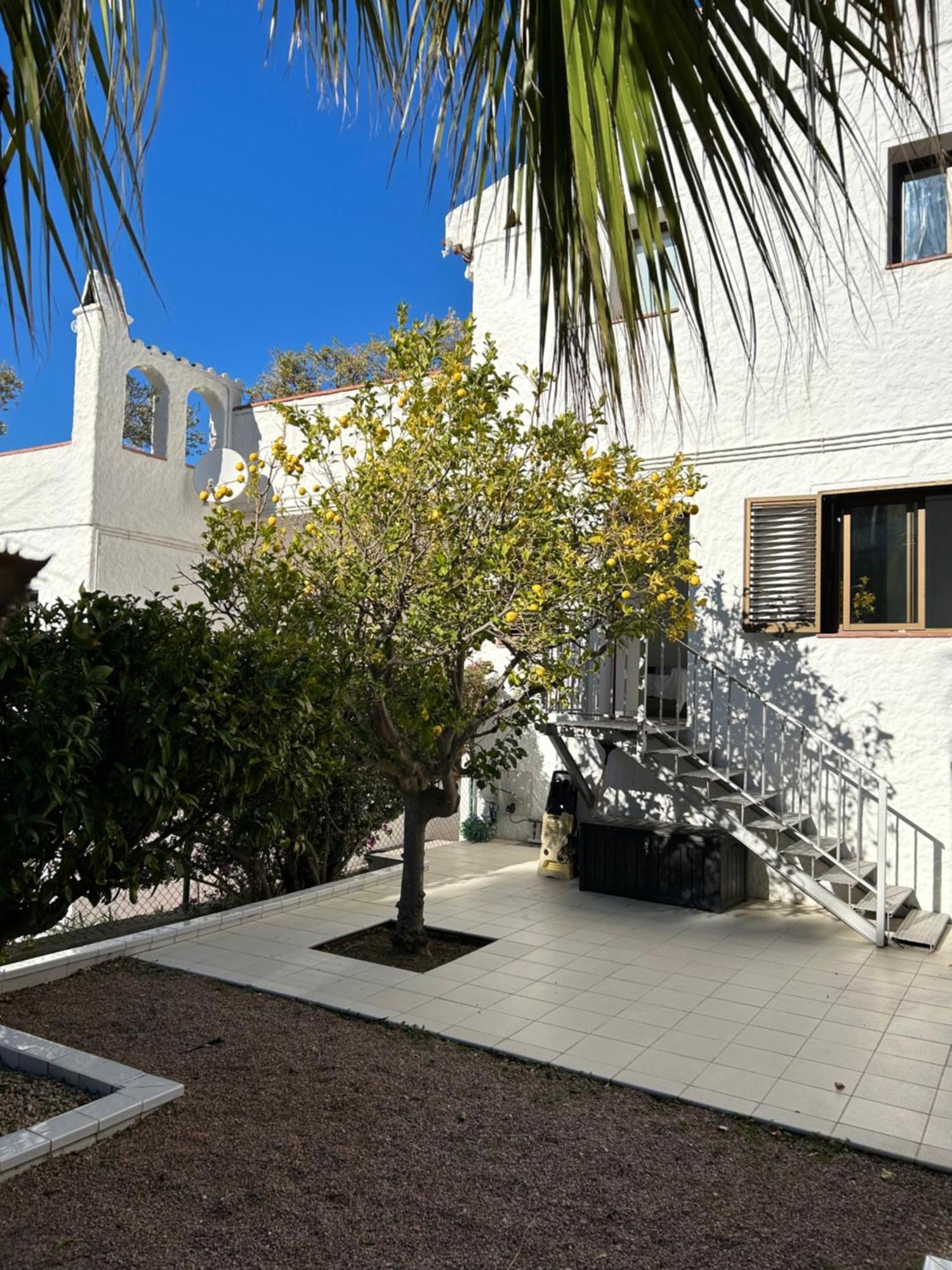 Appartement Duplex Rosas Avec Terrasse Magnifique Jacuzzi Vue Mer Kültér fotó